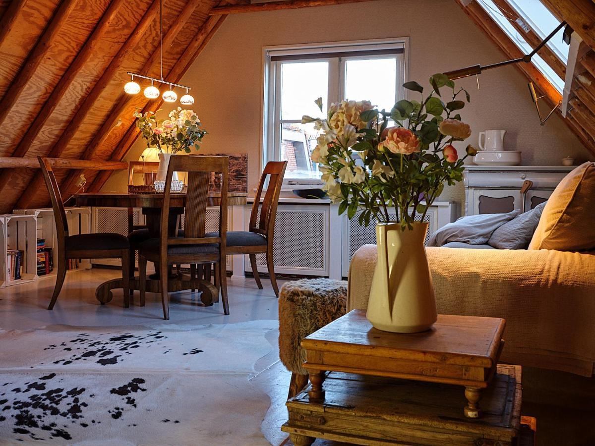 Jagershuistexel Bed and Breakfast Oosterend  Exterior foto